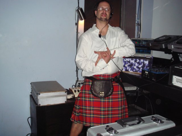 djcosmo4.jpg